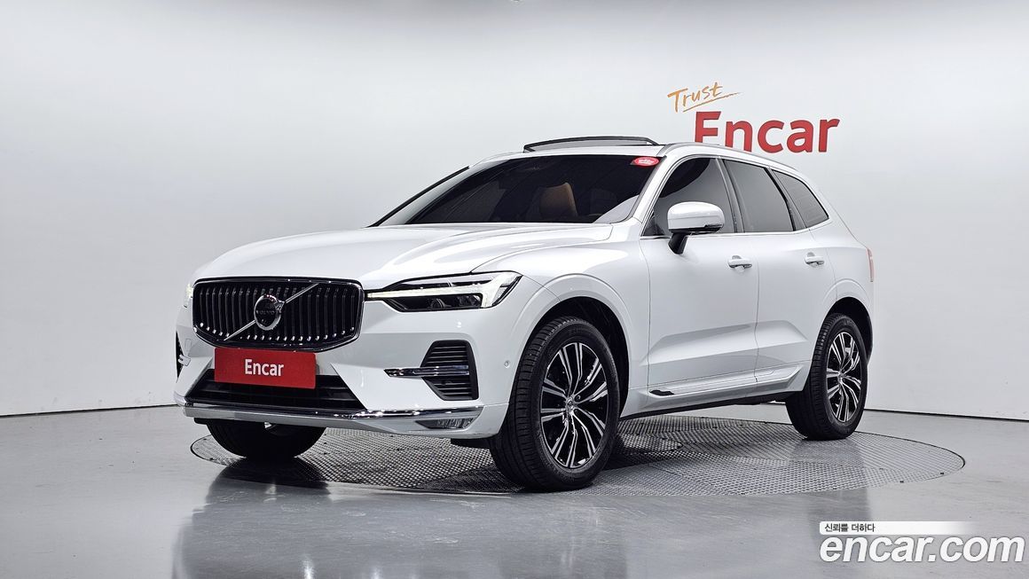 Volvo XC60 2022