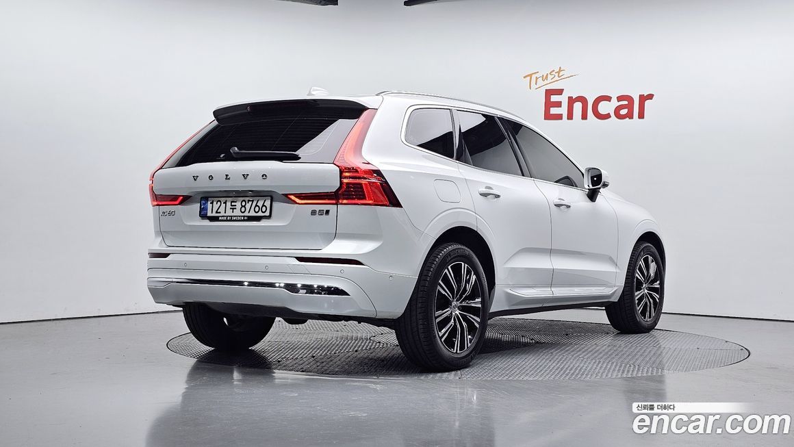 Volvo XC60 2022