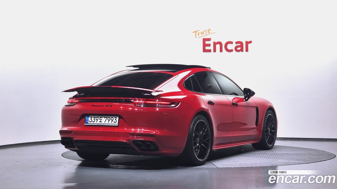 Porsche Panamera 2020