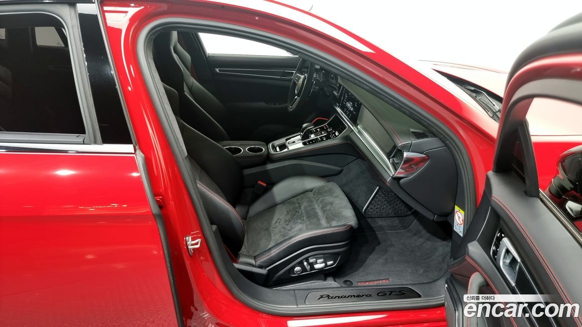 Porsche Panamera 2020