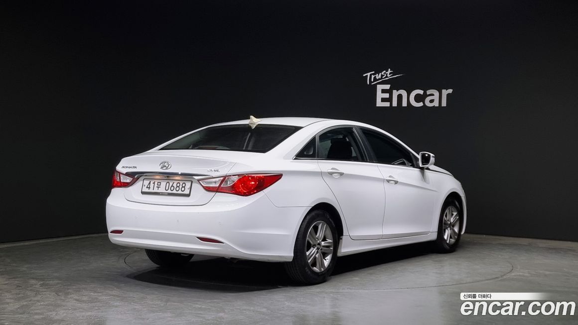 Hyundai Sonata 2013