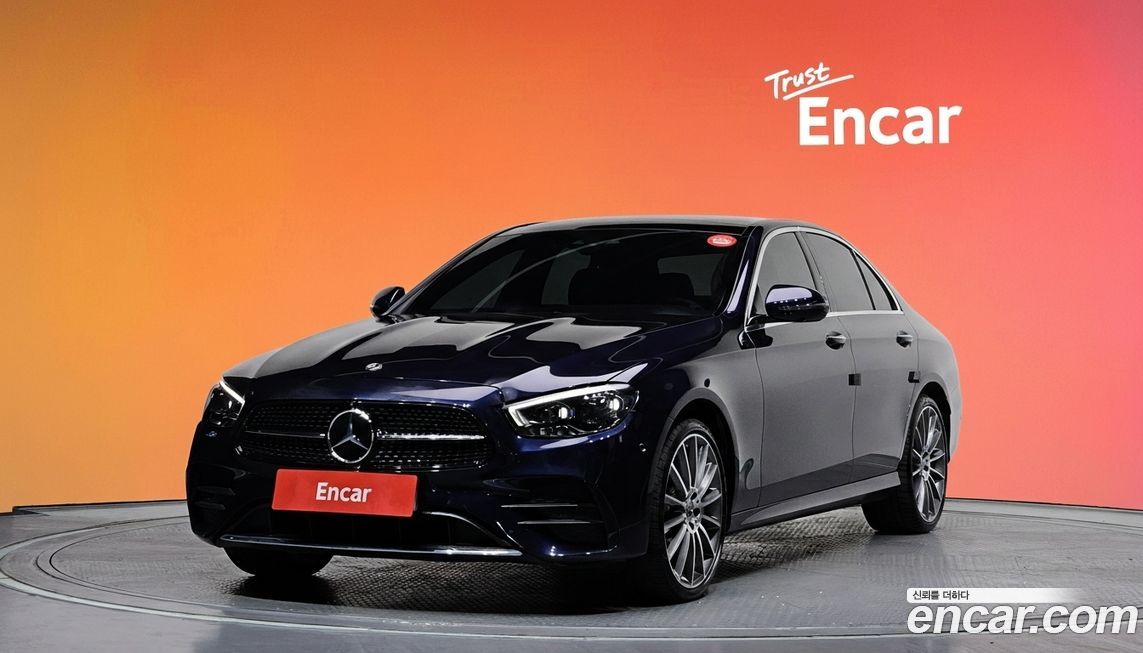 Mercedes-Benz E-Class 2022