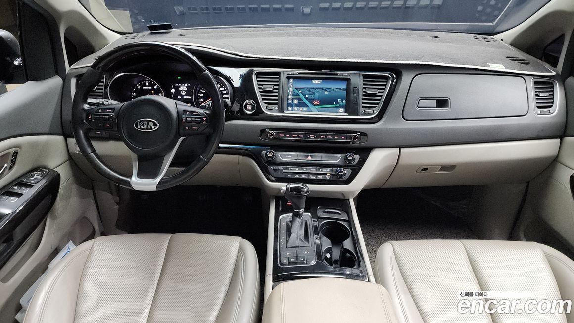 Kia Canival 2016