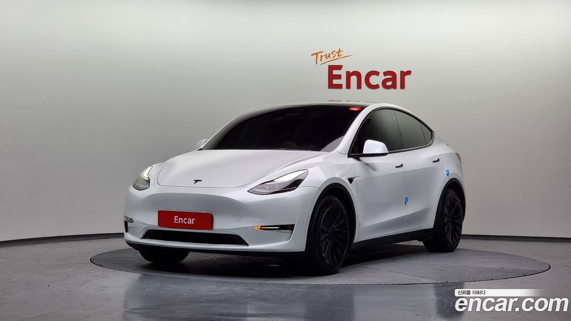 Tesla Model Y 2022