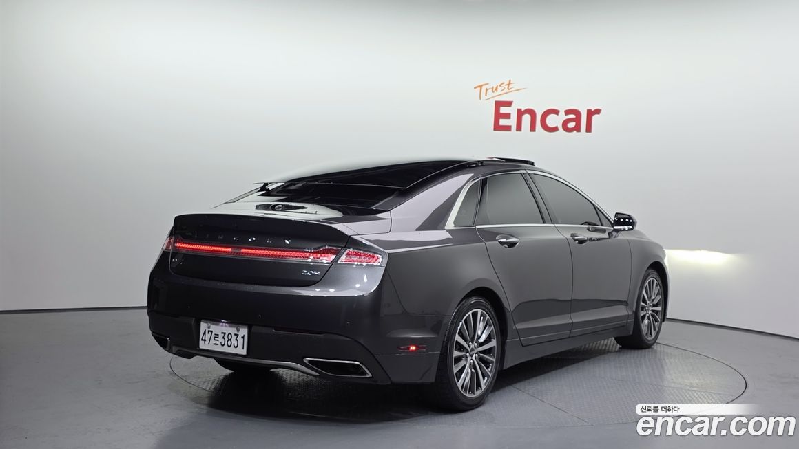 Lincoln MKZ 2018