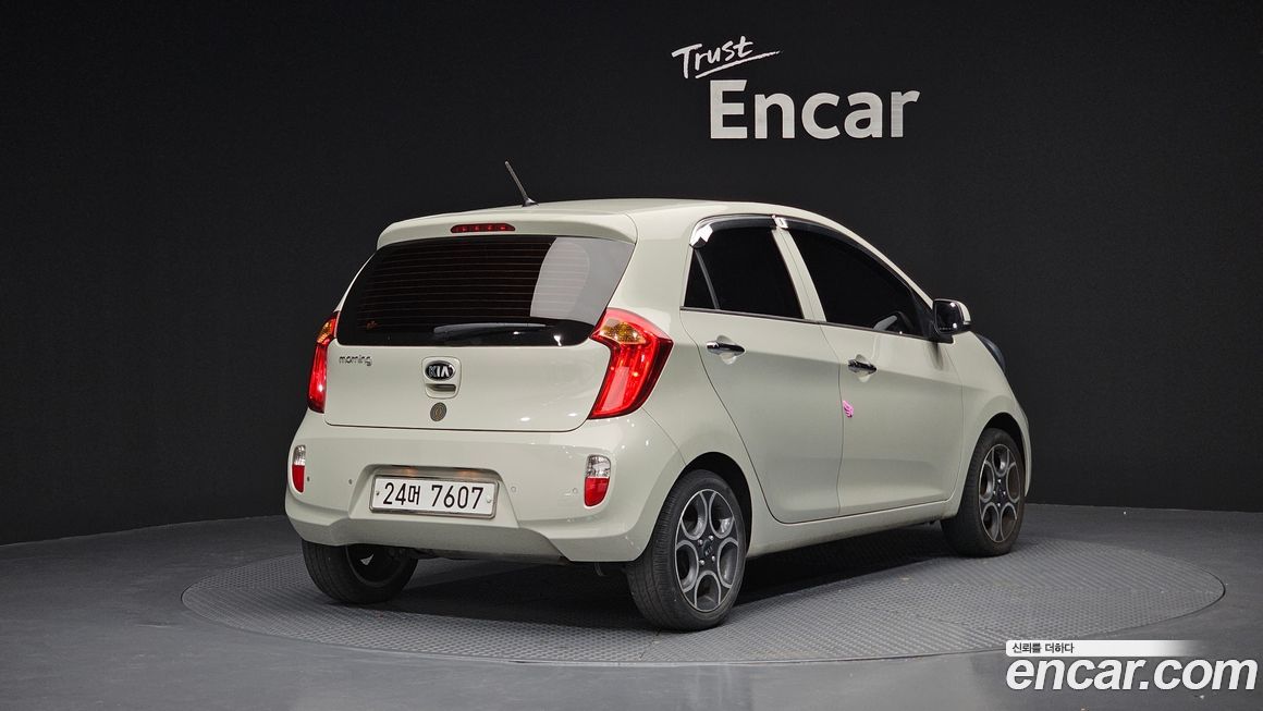 Kia morning 2013