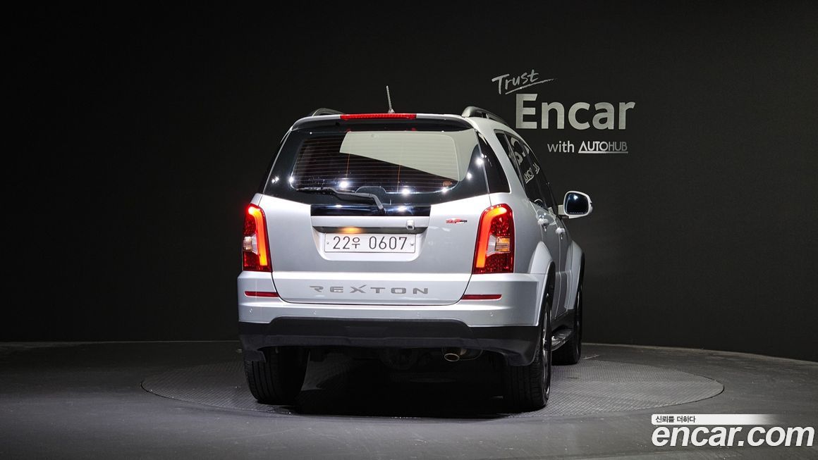 KG_Mobility_Ssangyong Rexton 2016