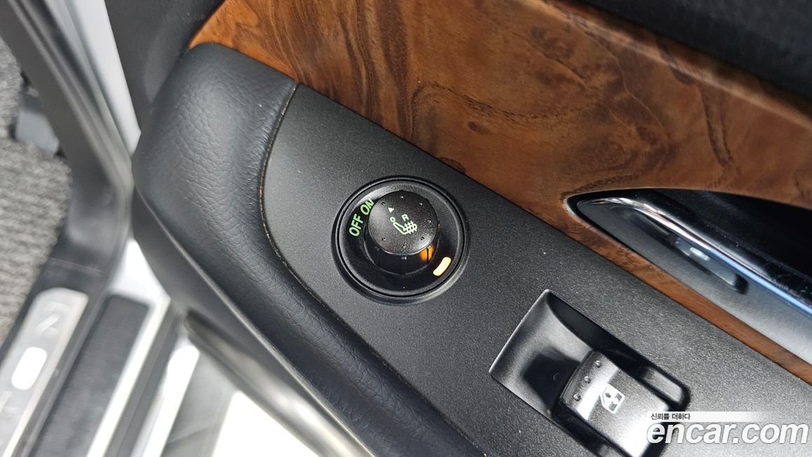 KG_Mobility_Ssangyong Rexton 2016