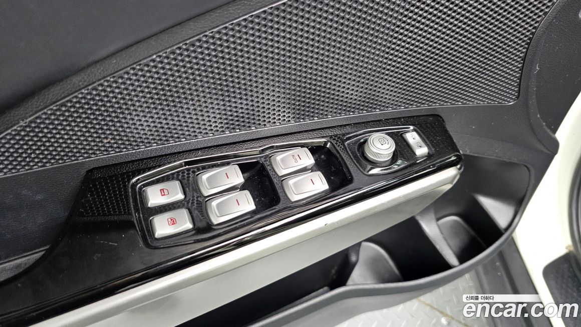 KG_Mobility_Ssangyong TIBOLI 2016