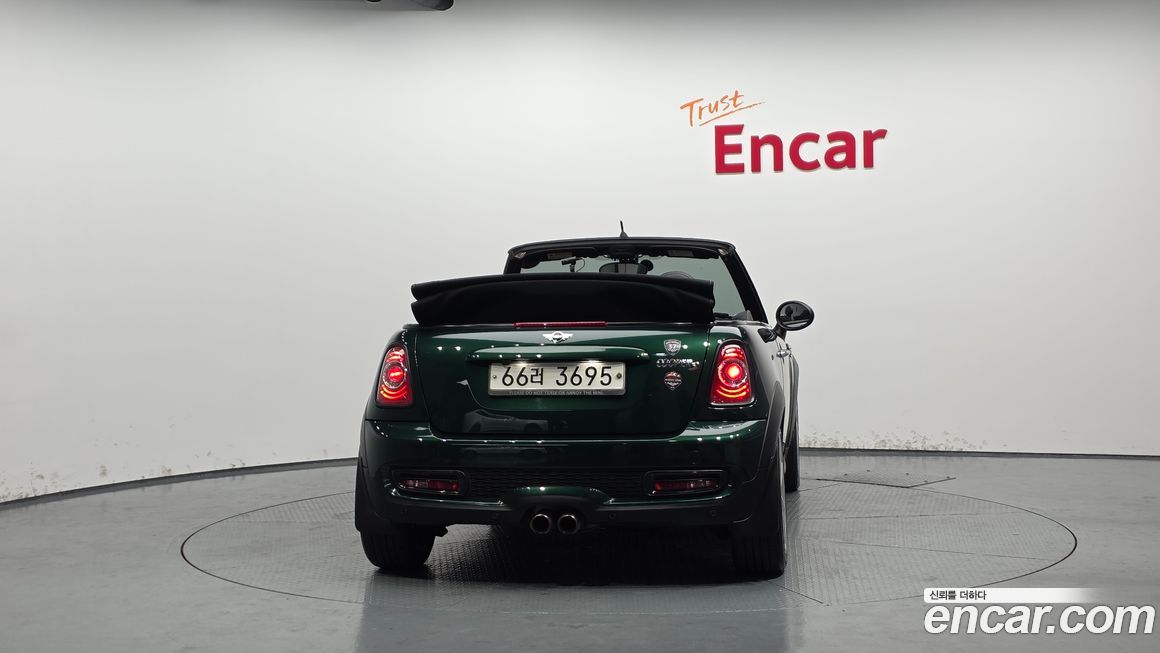 Mini Cooper Convertible 2014