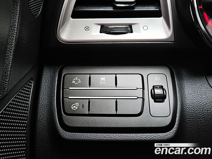 KG_Mobility_Ssangyong TIBOLI 2016