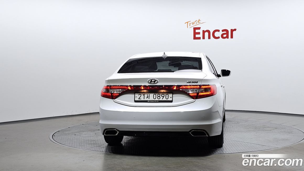 Hyundai Grandeur 2016