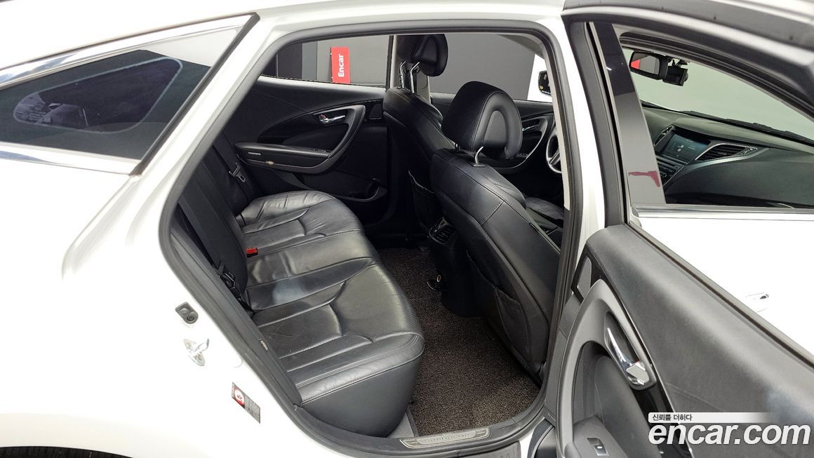 Hyundai Grandeur 2016