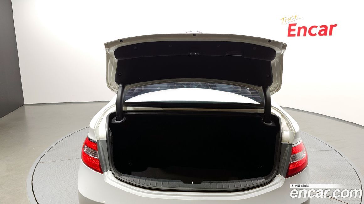 Hyundai Grandeur 2016