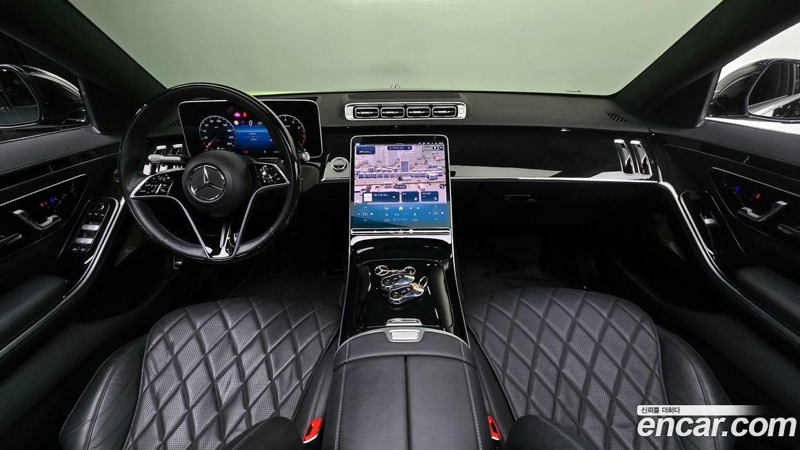 Mercedes-Benz S-Class 2021