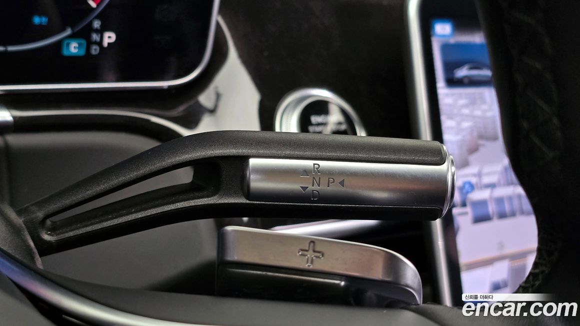 Mercedes-Benz S-Class 2021