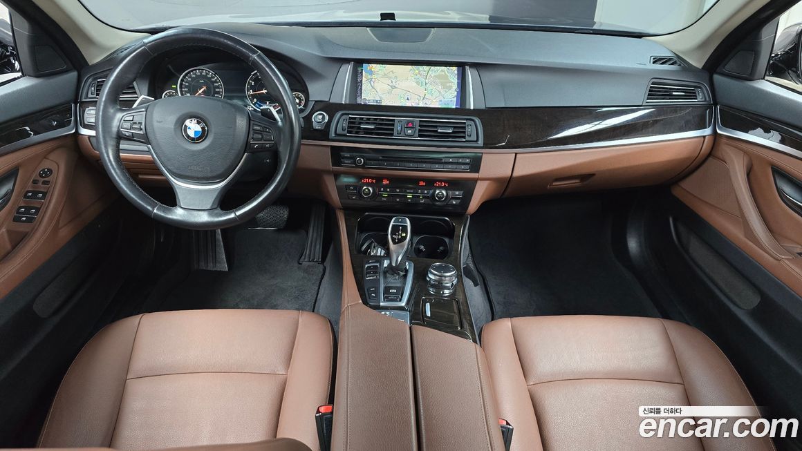 BMW 5-Series 2016