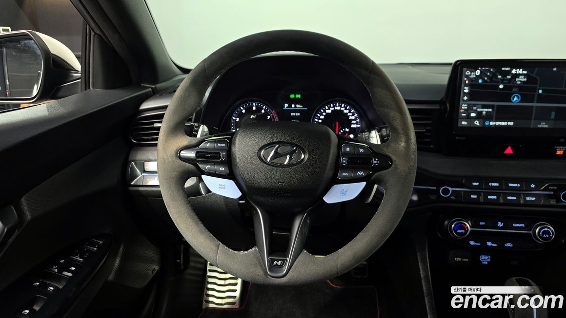 Hyundai Veloster 2021