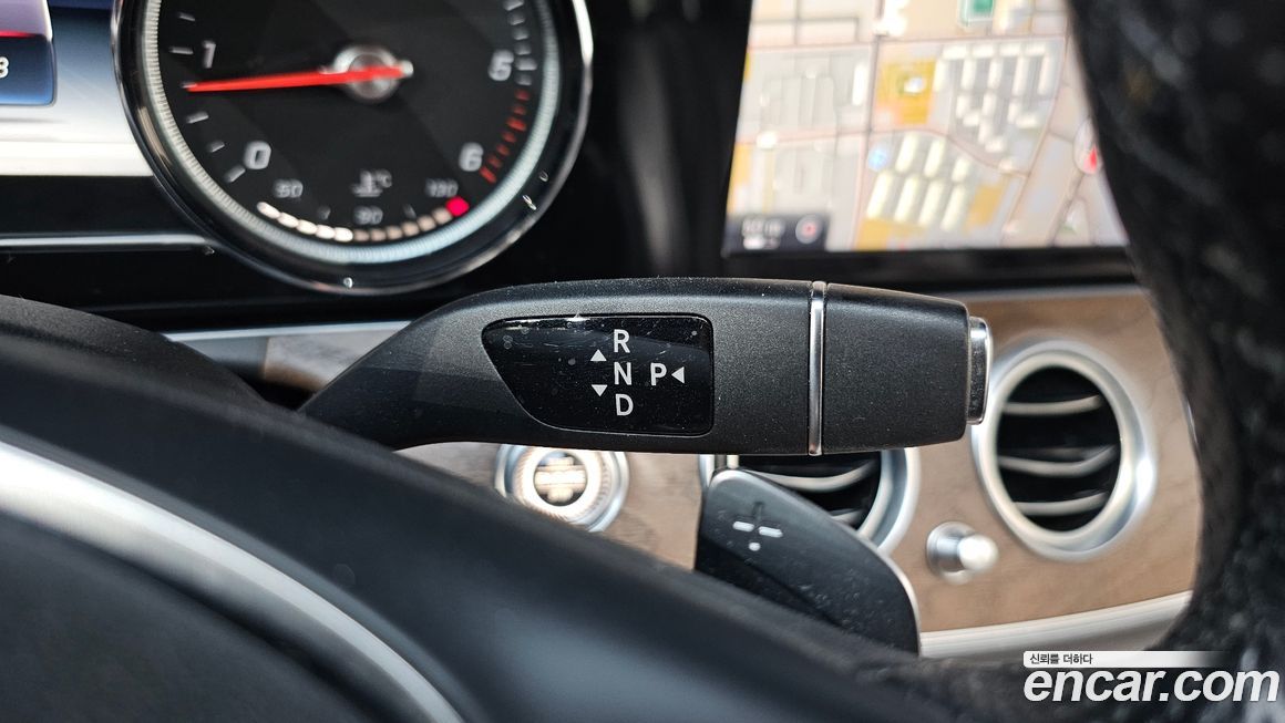 Mercedes-Benz E-Class 2017