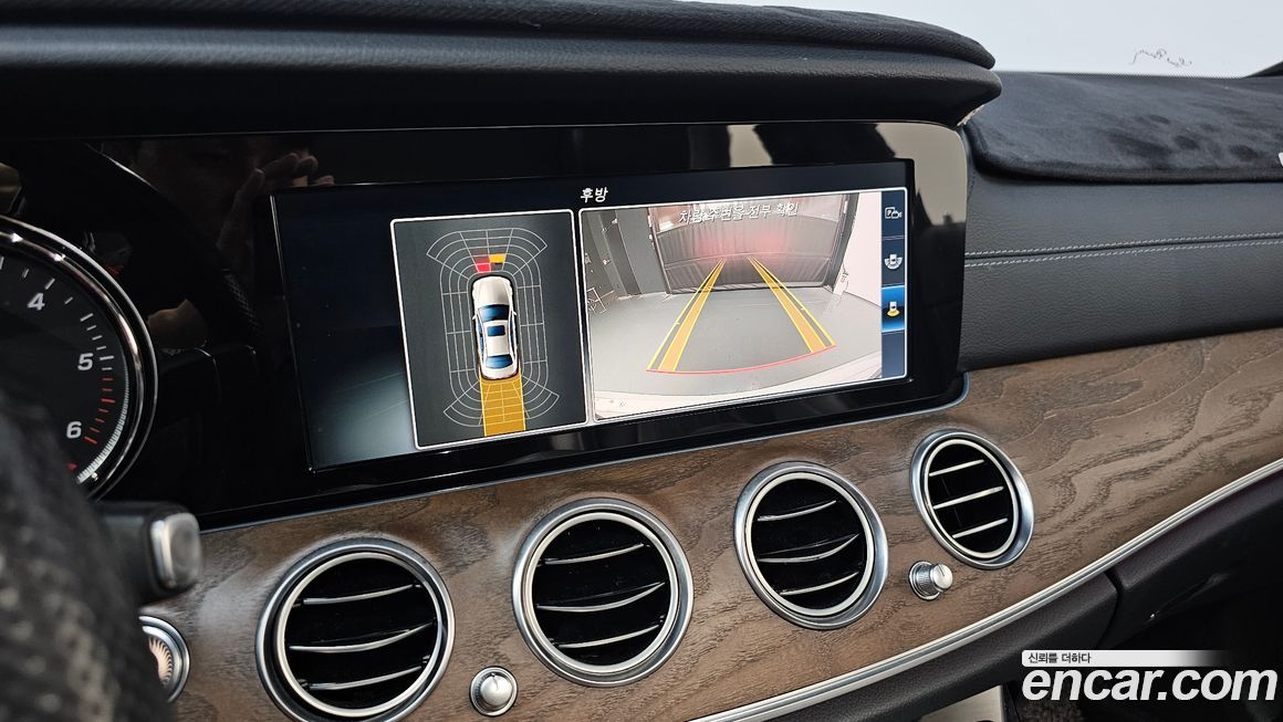 Mercedes-Benz E-Class 2017