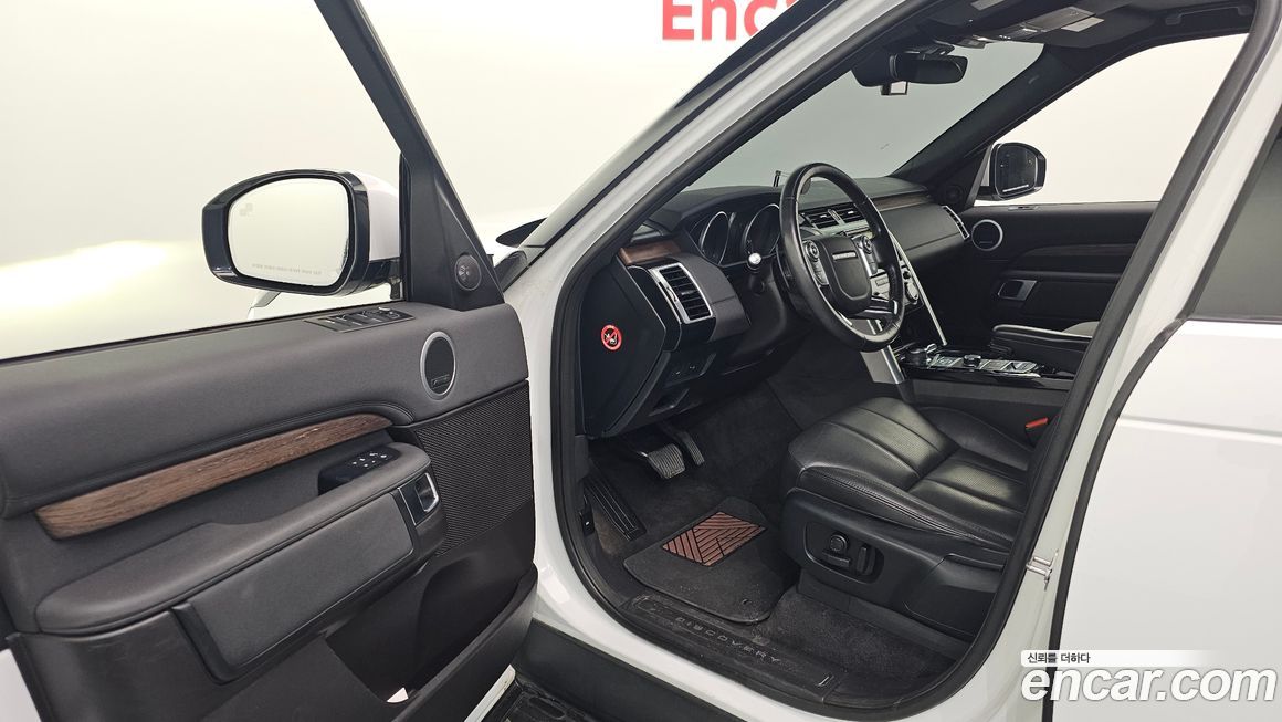 Land Rover Discovery 2017