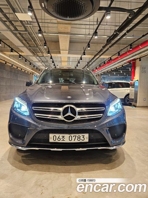 Mercedes-Benz GLE-Class 2016