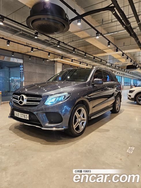 Mercedes-Benz GLE-Class 2016