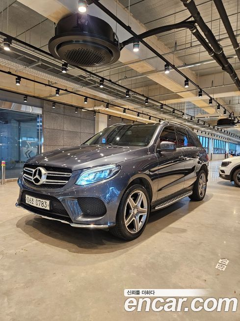 Mercedes-Benz GLE-Class 2016