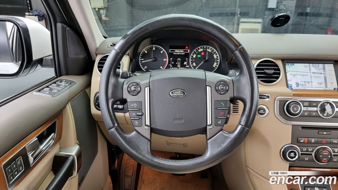 Land Rover Discovery 2016