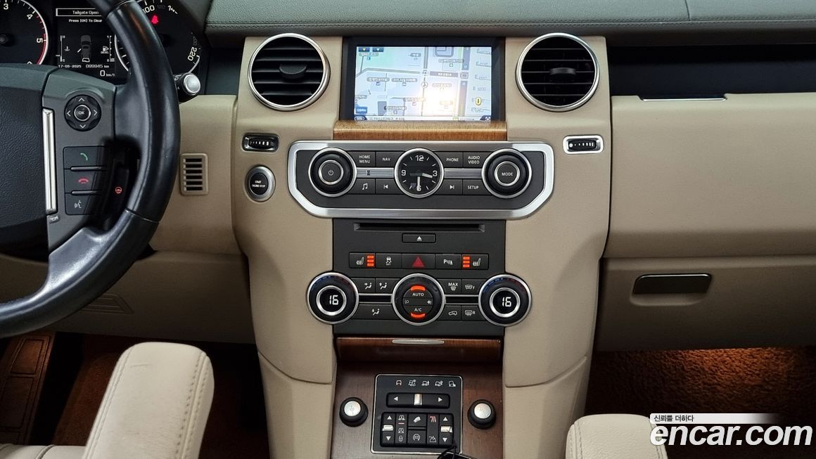 Land Rover Discovery 2016