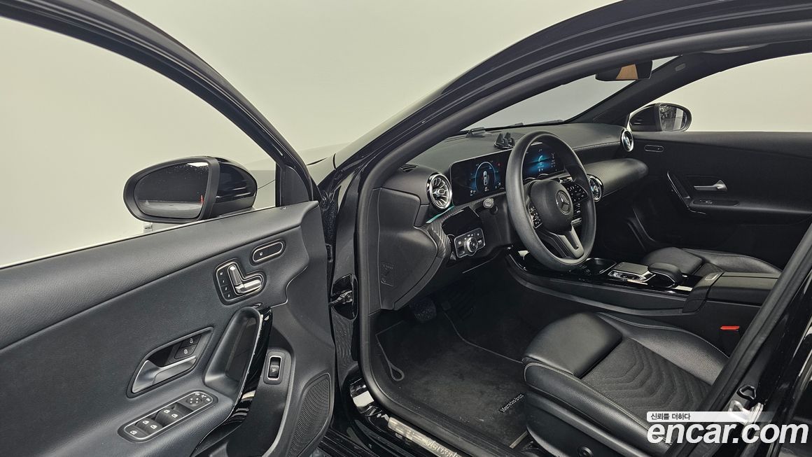 Mercedes-Benz A-Class 2020