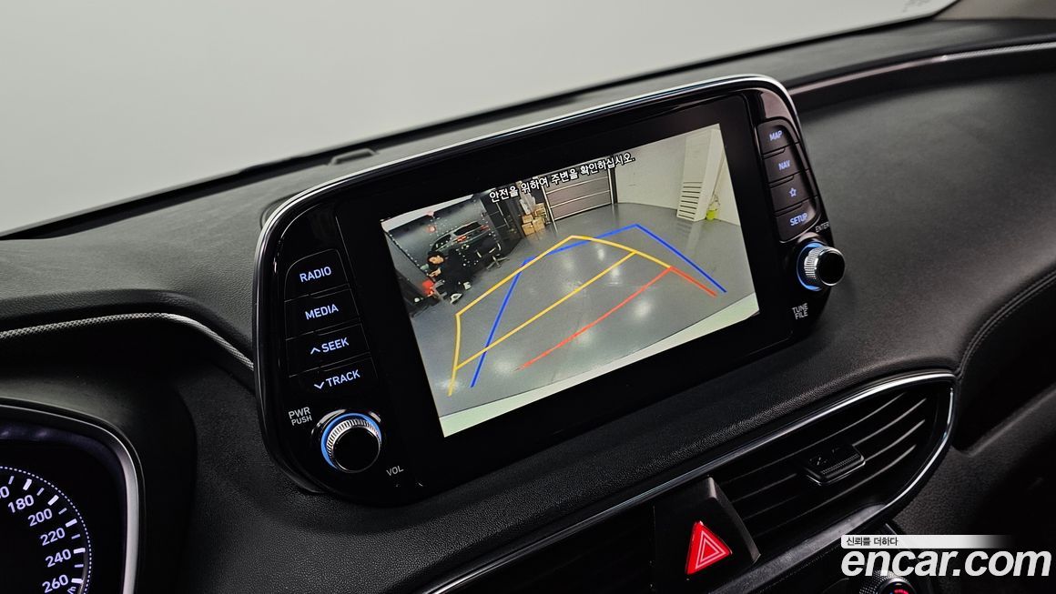 Hyundai Santafe 2020