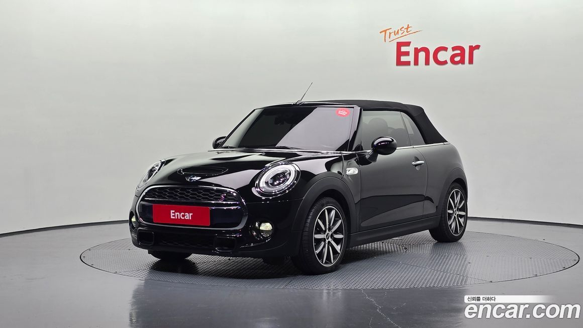 Mini Cooper Convertible 2017
