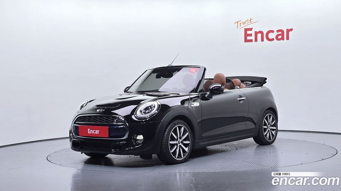 Mini Cooper Convertible 2017