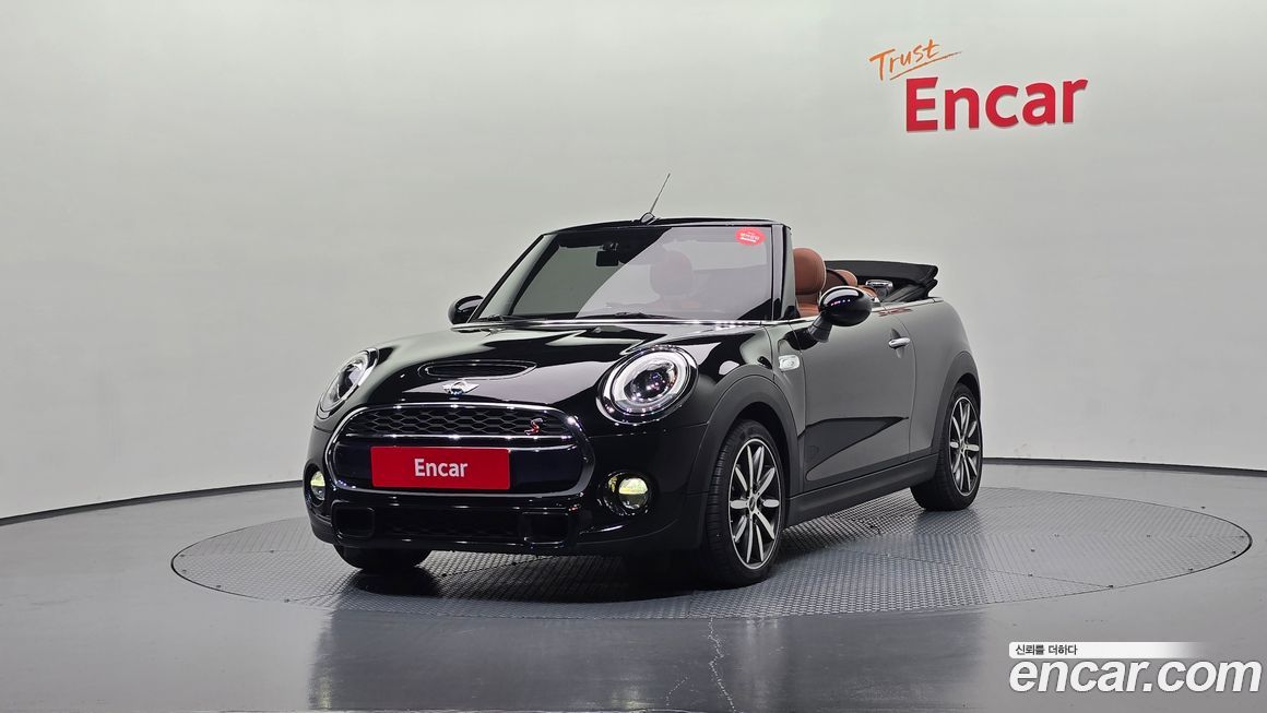 Mini Cooper Convertible 2017