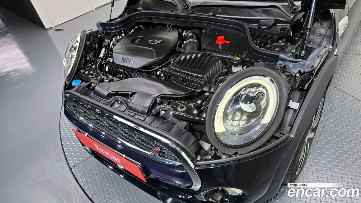 Mini Cooper Convertible 2017