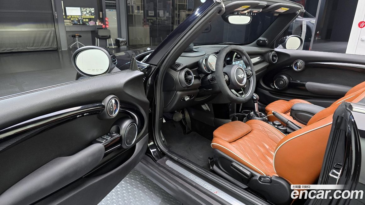 Mini Cooper Convertible 2017