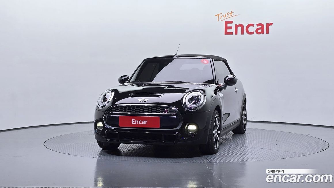 Mini Cooper Convertible 2017