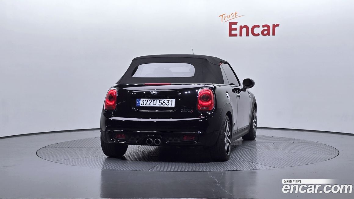 Mini Cooper Convertible 2017