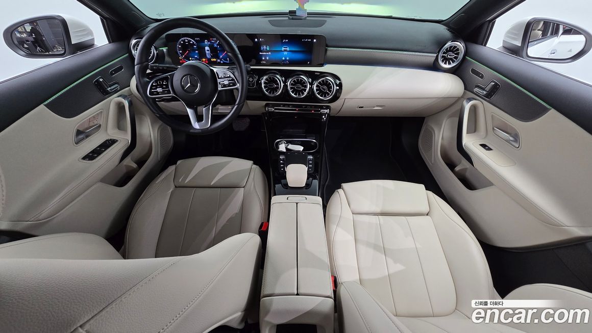 Mercedes-Benz A-Class 2023