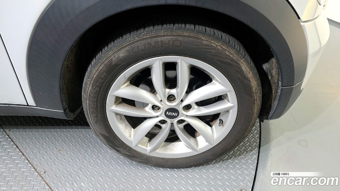 Mini Countryman 2012