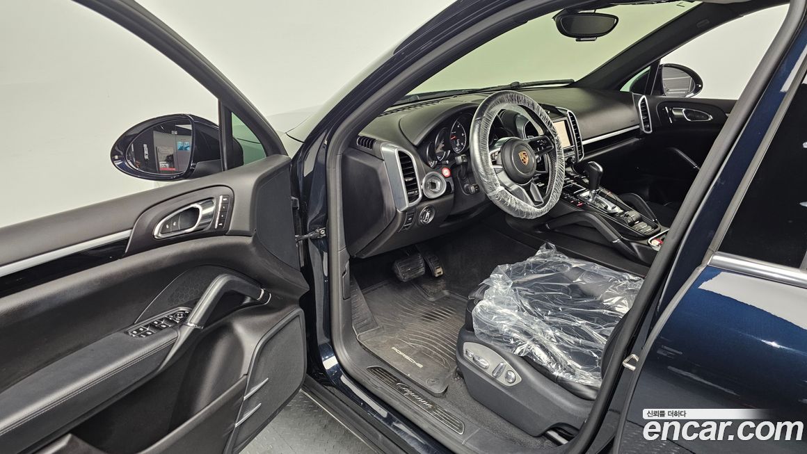 Porsche Cayenne 2016