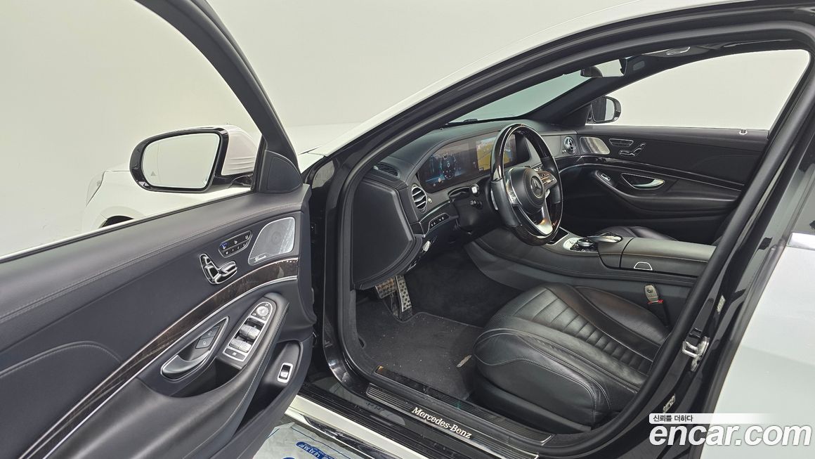 Mercedes-Benz S-Class 2018
