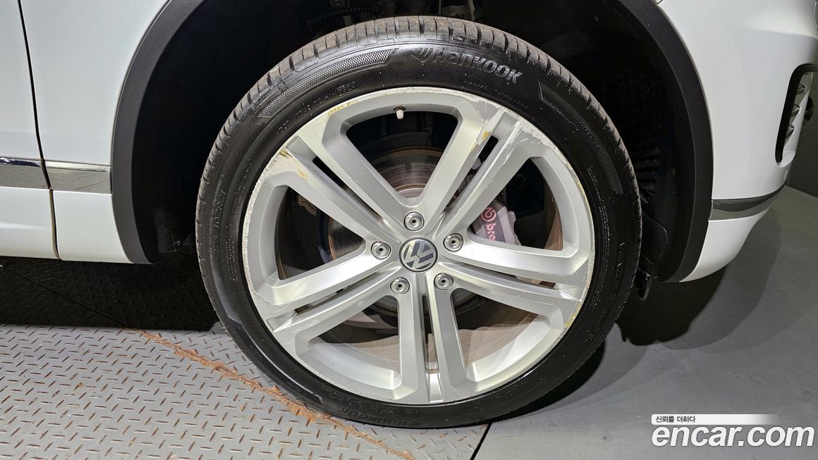 Volkswagen Touareg 2015