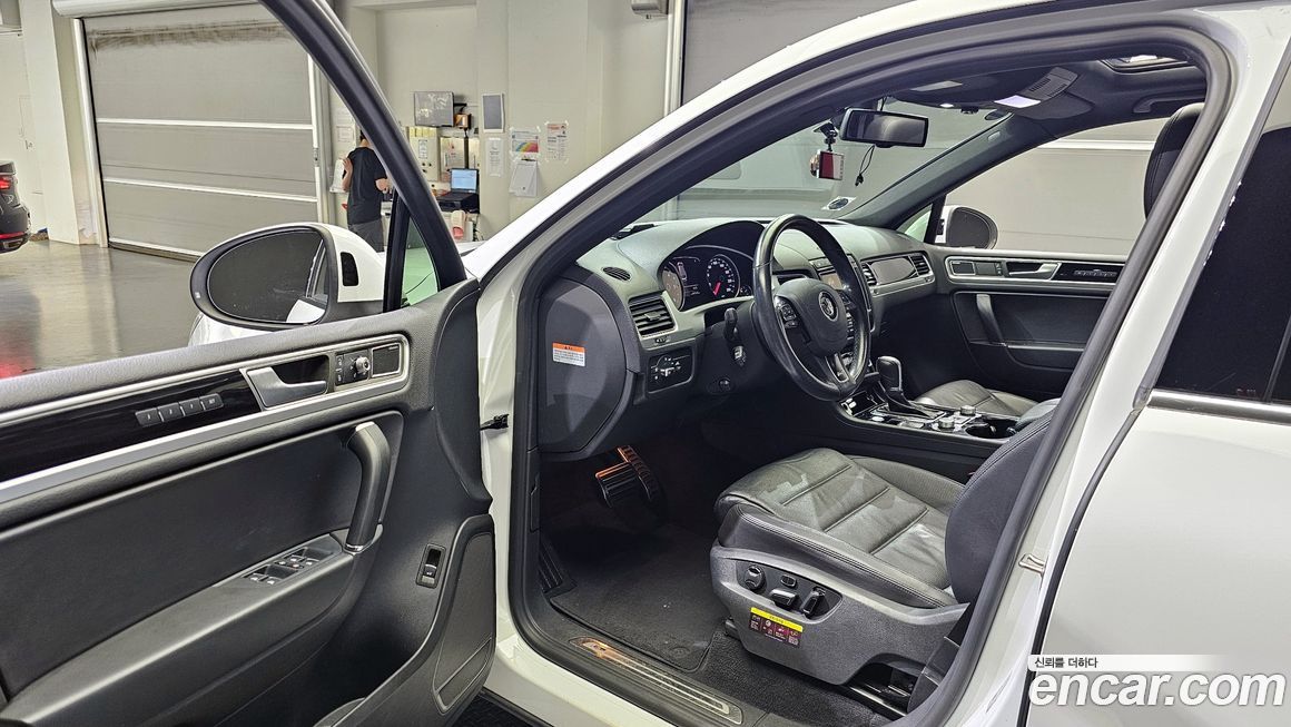 Volkswagen Touareg 2015