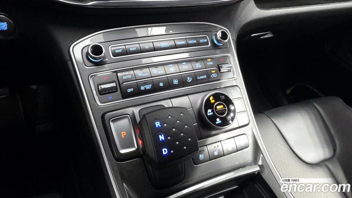 Hyundai Santafe 2022