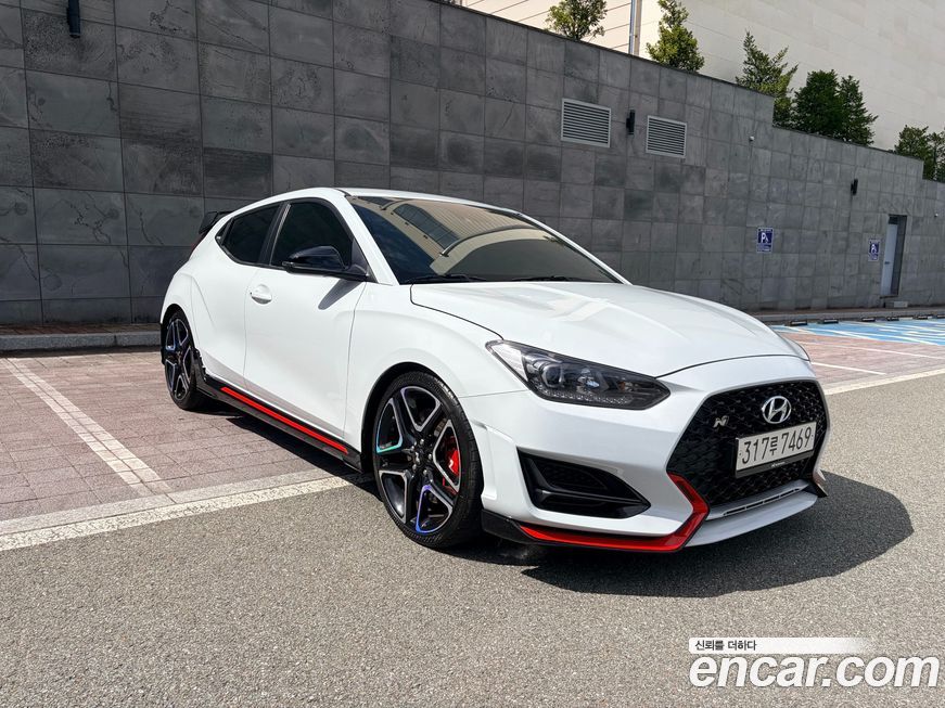 Hyundai Veloster 2021