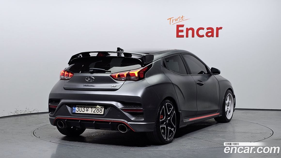 Hyundai Veloster 2022