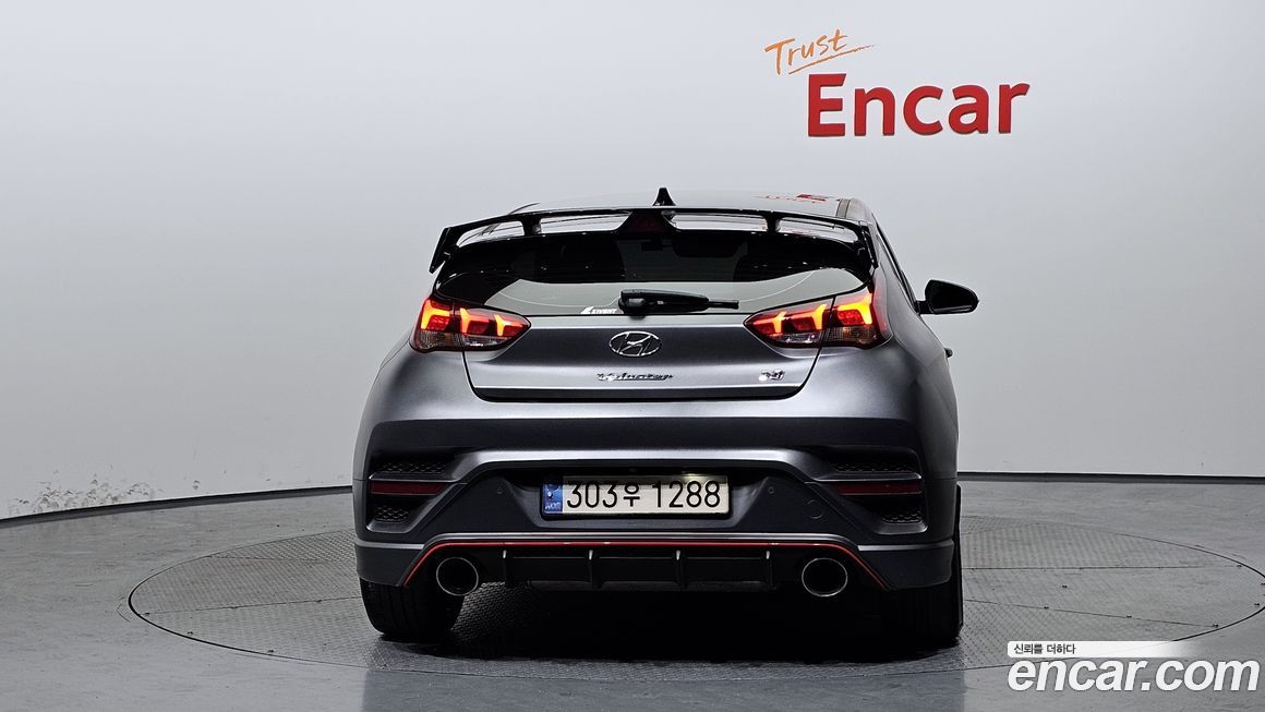 Hyundai Veloster 2022