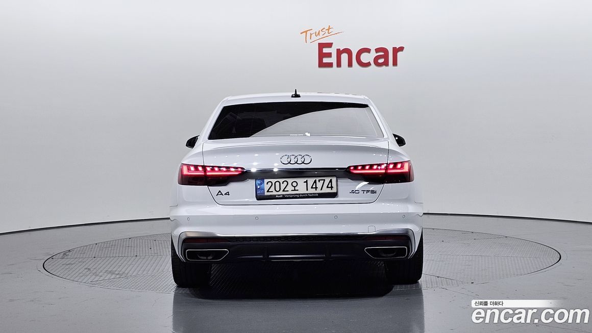 Audi A4 2023